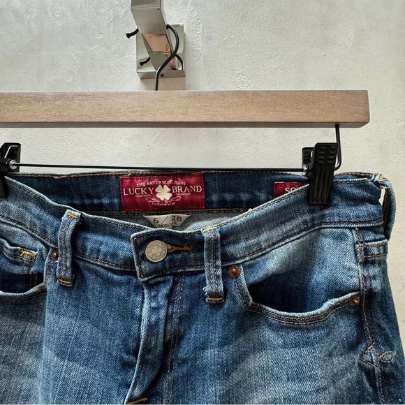 Lucky Brand || Women's Size 6/28 Regular Sofia Boot Cut Denim - Picture 3 of 10